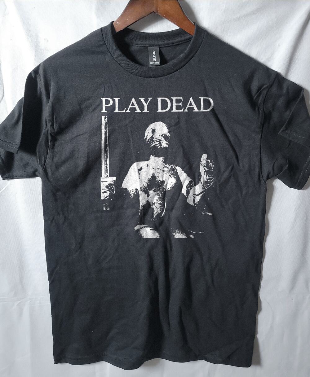 Play Dead    band t shirt  Size Large Black